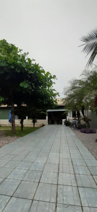 Imagem Casa com 3 Quartos à Venda, 168 m² em Universitário - Tijucas Imagem Casa com 3 Quartos à Venda, 168 m² em Universitário - Tijucas