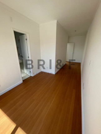 Imagem Casa com 3 Quartos à Venda, 105 m² em Jardim Prudência - São Paulo Imagem Casa com 3 Quartos à Venda, 105 m² em Jardim Prudência - São Paulo