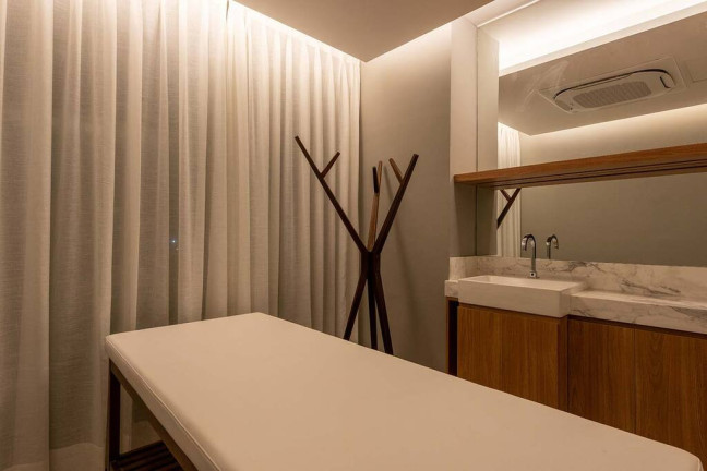 Imagem Imóvel com 4 Quartos à Venda, em Brooklin Paulista - São Paulo Imagem Imóvel com 4 Quartos à Venda, em Brooklin Paulista - São Paulo