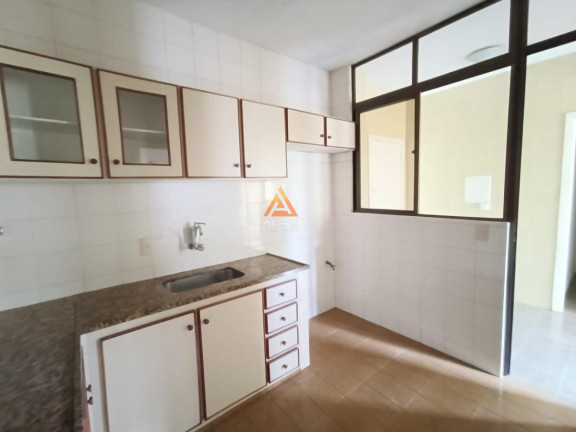 Imagem Apartamento com 3 Quartos à Venda, 203 m² Imagem Apartamento com 3 Quartos à Venda, 203 m²