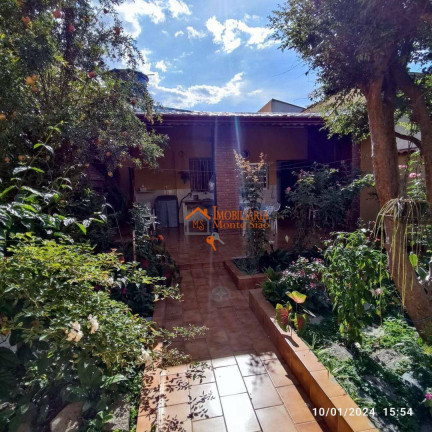 Imagem Casa com 3 Quartos à Venda, 216 m² em Vila Rosália - Guarulhos Imagem Casa com 3 Quartos à Venda, 216 m² em Vila Rosália - Guarulhos