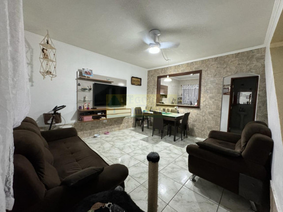 Imagem Sobrado com 2 Quartos à Venda, 130 m² em Prainha - Caraguatatuba Imagem Sobrado com 2 Quartos à Venda, 130 m² em Prainha - Caraguatatuba