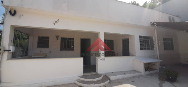 Imagem Casa com 2 Quartos à Venda, 424 m² em Trindade - São Gonçalo