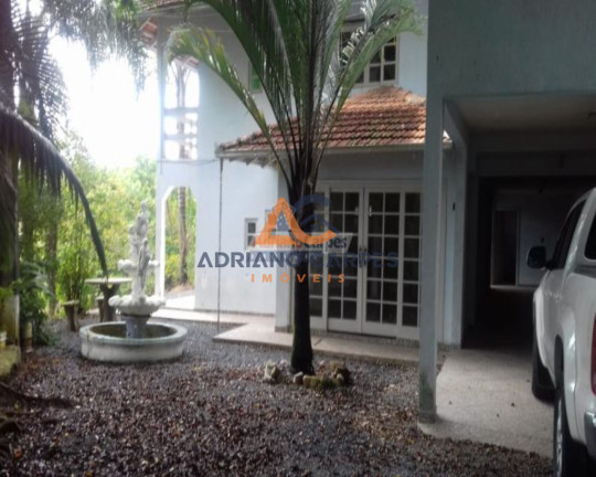 Imagem Casa com 4 Quartos à Venda, 350 m² em Gasparinho - Gaspar Imagem Casa com 4 Quartos à Venda, 350 m² em Gasparinho - Gaspar