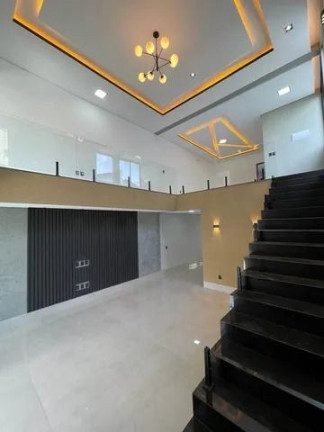 Imagem Sobrado com 3 Quartos à Venda, 248 m² em Cidade Jardim - Goiânia Imagem Sobrado com 3 Quartos à Venda, 248 m² em Cidade Jardim - Goiânia