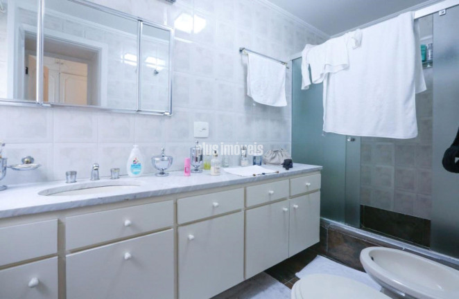 Imagem Apartamento com 3 Quartos à Venda, 170 m² em Itaim Bibi - São Paulo Imagem Apartamento com 3 Quartos à Venda, 170 m² em Itaim Bibi - São Paulo