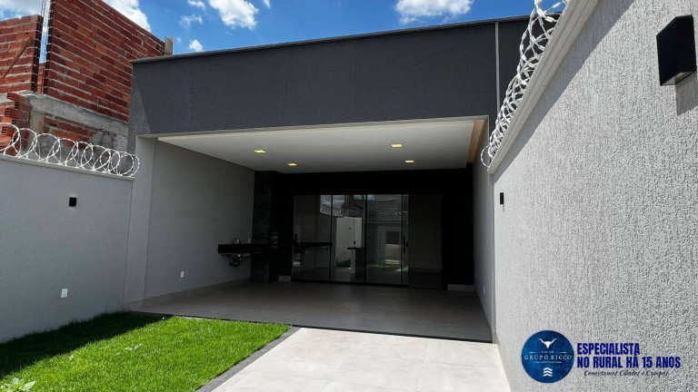 Imagem Casa com 3 Quartos à Venda, 180 m² em Cardoso - Aparecida De Goiânia Imagem Casa com 3 Quartos à Venda, 180 m² em Cardoso - Aparecida De Goiânia