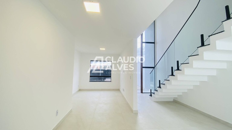 Imagem Casa com 3 Quartos à Venda, 110 m² em Registro - Feira De Santana Imagem Casa com 3 Quartos à Venda, 110 m² em Registro - Feira De Santana
