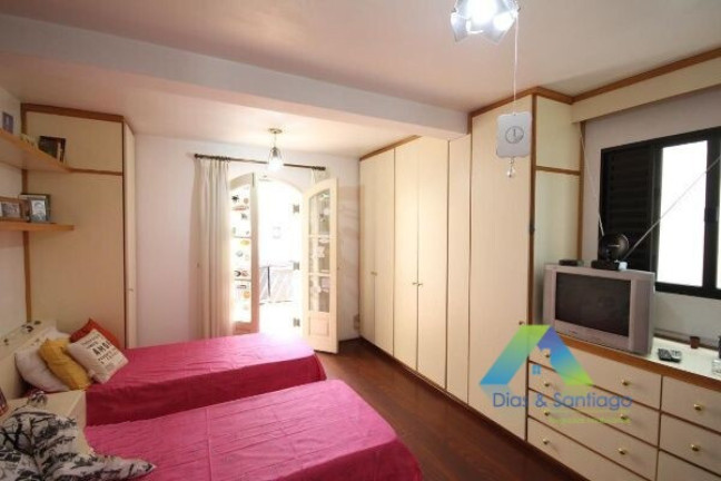 Imagem Casa de Condomínio com 4 Quartos à Venda, 250 m² em Vila Das Mercês - São Paulo