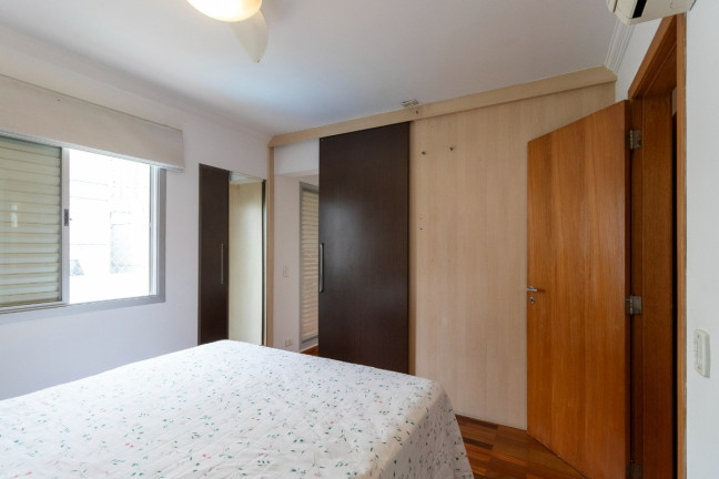 Imagem Apartamento com 2 Quartos à Venda, 80 m² em Moema - São Paulo