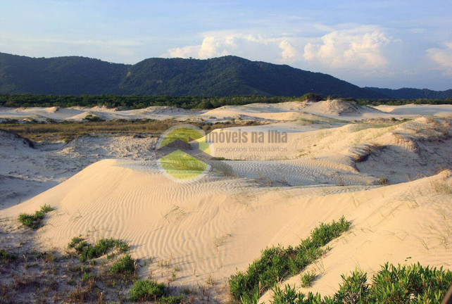 Imagem Imóvel Comercial à Venda, 250 m² em Balneário Britânia - Ilha Comprida Imagem Imóvel Comercial à Venda, 250 m² em Balneário Britânia - Ilha Comprida