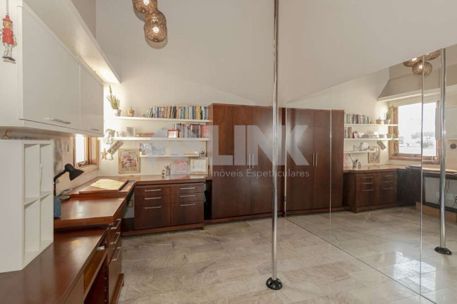Imagem Imóvel com 2 Quartos à Venda, 149.207 m² em Auxiliadora - Porto Alegre Imagem Imóvel com 2 Quartos à Venda, 149.207 m² em Auxiliadora - Porto Alegre