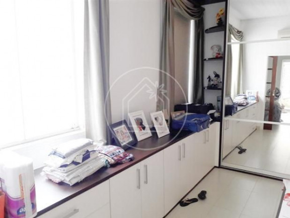 Imagem Casa com 5 Quartos à Venda, 302 m² em Urca - Rio De Janeiro