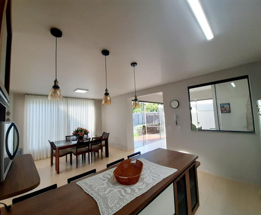 Imagem Sobrado com 3 Quartos à Venda, 284 m² em Centro - Balneário Piçarras Imagem Sobrado com 3 Quartos à Venda, 284 m² em Centro - Balneário Piçarras