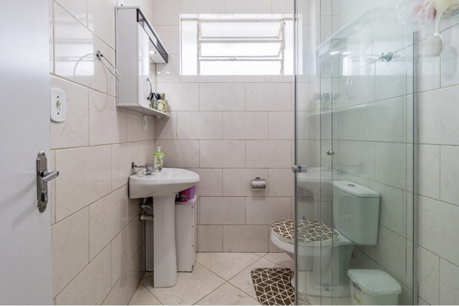 Imagem Imóvel com 2 Quartos à Venda, 65 m² em São Sebastião - Porto Alegre Imagem Imóvel com 2 Quartos à Venda, 65 m² em São Sebastião - Porto Alegre