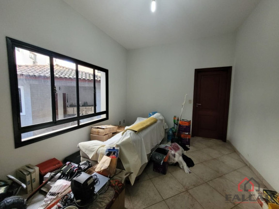 Imagem Sobrado com 4 Quartos à Venda ou Locação, 210 m² em Gonzaga - Santos Imagem Sobrado com 4 Quartos à Venda ou Locação, 210 m² em Gonzaga - Santos