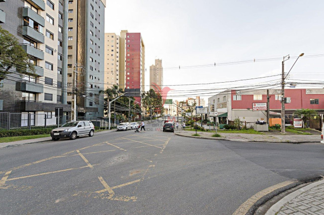Imagem Apartamento com 3 Quartos à Venda, 149 m² em Cristo Rei - Curitiba Imagem Apartamento com 3 Quartos à Venda, 149 m² em Cristo Rei - Curitiba