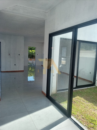 Imagem Imóvel com 3 Quartos à Venda, em Siriú - Garopaba Imagem Imóvel com 3 Quartos à Venda, em Siriú - Garopaba