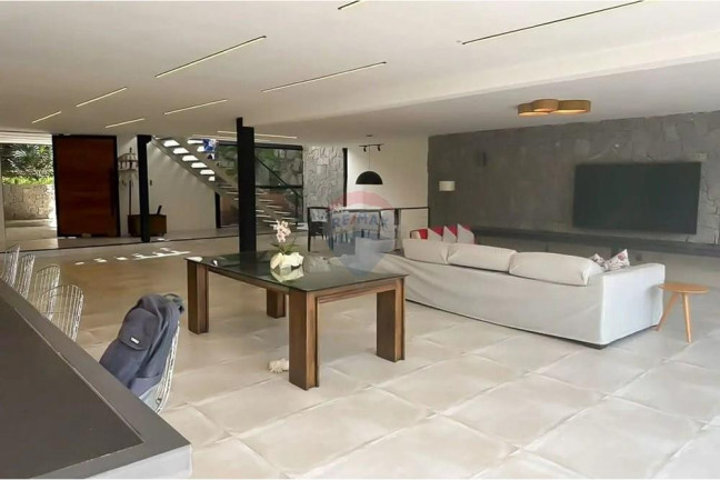 Imagem Casa com 5 Quartos à Venda, 600 m² em Itanhangá - Rio De Janeiro Imagem Casa com 5 Quartos à Venda, 600 m² em Itanhangá - Rio De Janeiro