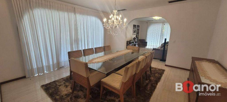 Imagem Casa com 4 Quartos à Venda, 700 m² em Centro - Blumenau Imagem Casa com 4 Quartos à Venda, 700 m² em Centro - Blumenau