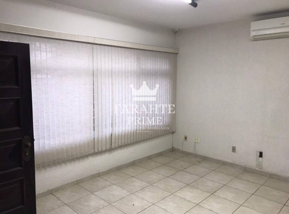 Imagem Casa com 3 Quartos à Venda, 209 m² em Encruzilhada - Santos Imagem Casa com 3 Quartos à Venda, 209 m² em Encruzilhada - Santos