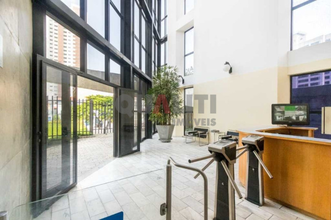 Sala Comercial à Venda, 46 m² em Vila Mariana - São Paulo