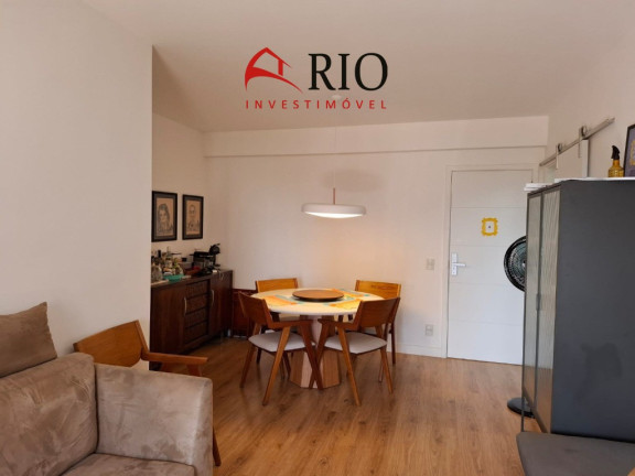 Imagem Imóvel com 2 Quartos à Venda, 95 m² em Barra Da Tijuca - Rio De Janeiro Imagem Imóvel com 2 Quartos à Venda, 95 m² em Barra Da Tijuca - Rio De Janeiro