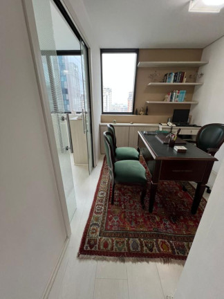 Imóvel Comercial à Venda, 50 m² em Cerqueira César - São Paulo