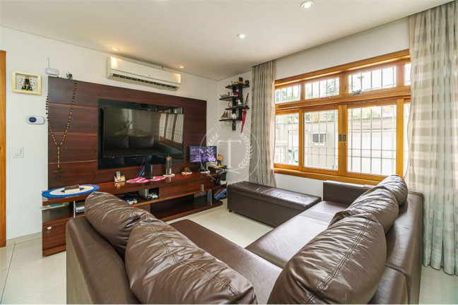 Imagem Casa com 4 Quartos à Venda, 150 m² em Jardim Londrina - São Paulo Imagem Casa com 4 Quartos à Venda, 150 m² em Jardim Londrina - São Paulo