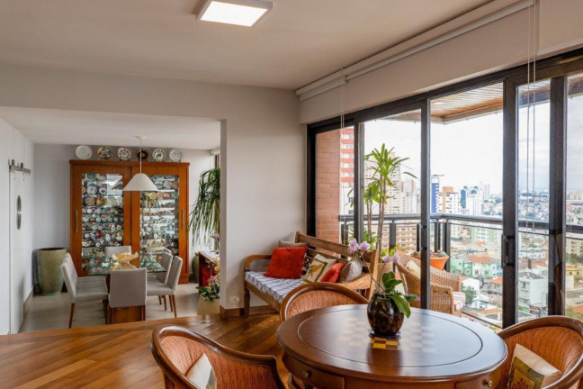 Imagem Imóvel com 4 Quartos à Venda, 226 m² em Perdizes - São Paulo Imagem Imóvel com 4 Quartos à Venda, 226 m² em Perdizes - São Paulo