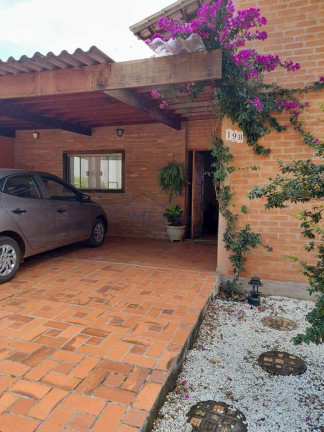 Imagem Casa com 3 Quartos à Venda, 251 m² em Jardim Rosim - Pirassununga Imagem Casa com 3 Quartos à Venda, 251 m² em Jardim Rosim - Pirassununga