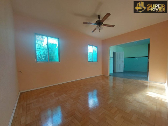 Imagem Casa com 3 Quartos à Venda, 150 m² em Simões Lopes - Pelotas Imagem Casa com 3 Quartos à Venda, 150 m² em Simões Lopes - Pelotas