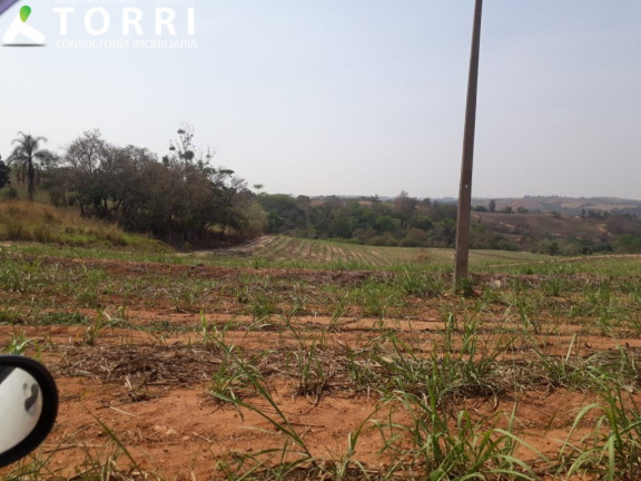 Imagem Imóvel com 1 Quarto à Venda, 242.000 m² em Centro - Capivari Imagem Imóvel com 1 Quarto à Venda, 242.000 m² em Centro - Capivari
