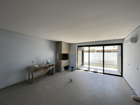 Imagem Casa com 4 Quartos à Venda, 150 m² em Condominio Blue Xangri-la - Xangri-lá Imagem Casa com 4 Quartos à Venda, 150 m² em Condominio Blue Xangri-la - Xangri-lá