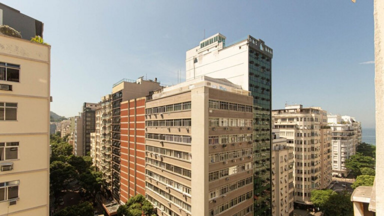 Imagem Imóvel com 1 Quarto à Venda, 26 m² em Copacabana - Rio De Janeiro Imagem Imóvel com 1 Quarto à Venda, 26 m² em Copacabana - Rio De Janeiro