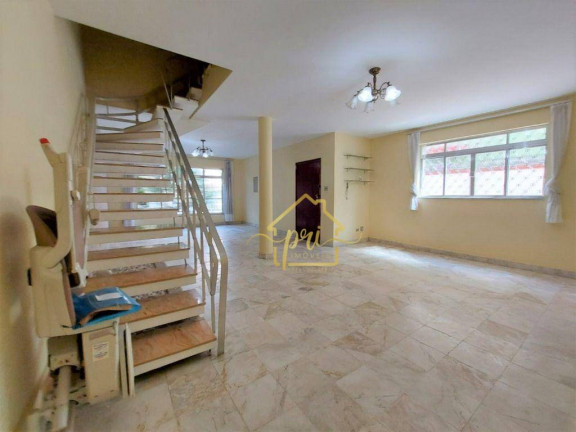 Imagem Casa com 3 Quartos à Venda, 330 m² em Gonzaga - Santos