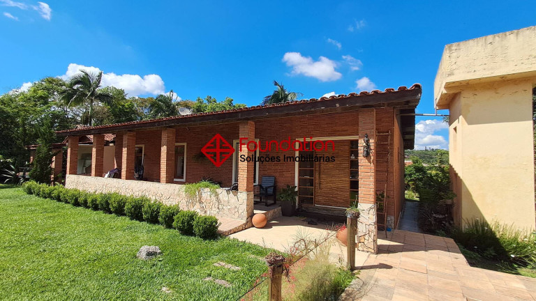 Imagem Chácara com 3 Quartos à Venda, 2.700 m² em Caete (mailasqui) - São Roque
