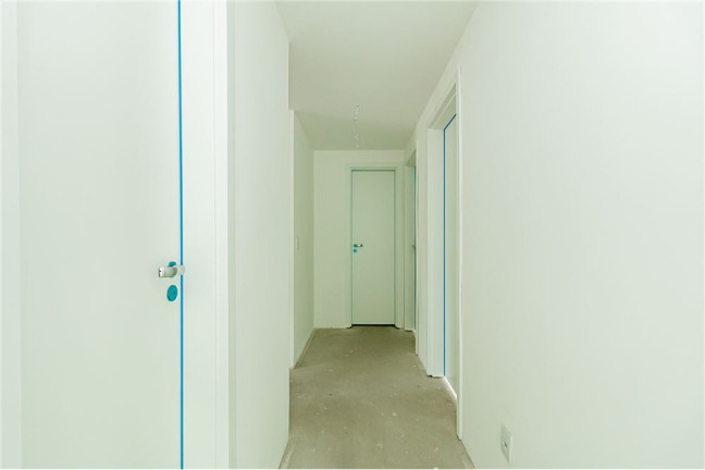 Imagem Imóvel com 3 Quartos à Venda, em Menino Deus - Porto Alegre Imagem Imóvel com 3 Quartos à Venda, em Menino Deus - Porto Alegre