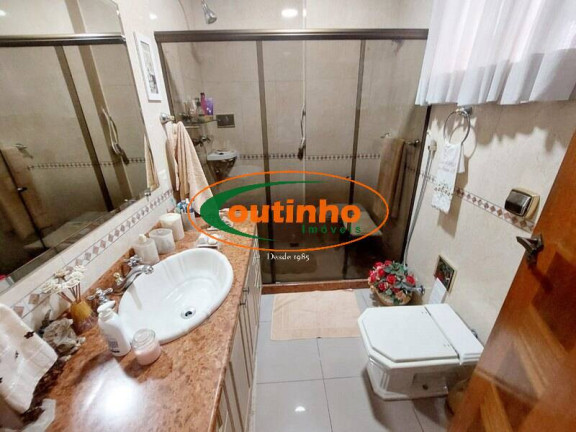 Imagem Apartamento com 4 Quartos à Venda, 180 m² em Maracanã - Rio De Janeiro Imagem Apartamento com 4 Quartos à Venda, 180 m² em Maracanã - Rio De Janeiro