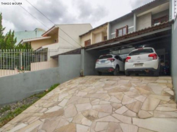 Imagem Sobrado com 3 Quartos à Venda, 147 m² em Jardim Itu - Porto Alegre Imagem Sobrado com 3 Quartos à Venda, 147 m² em Jardim Itu - Porto Alegre