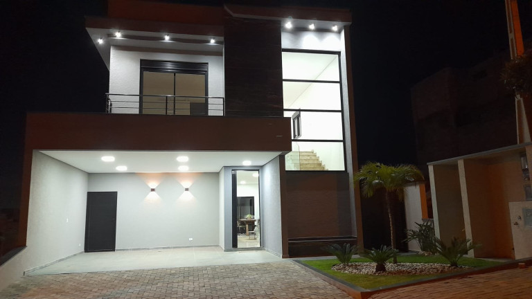 Imagem Casa com 4 Quartos à Venda, 250 m² em Cezar De Suza - Mogi Das Cruzes Imagem Casa com 4 Quartos à Venda, 250 m² em Cezar De Suza - Mogi Das Cruzes