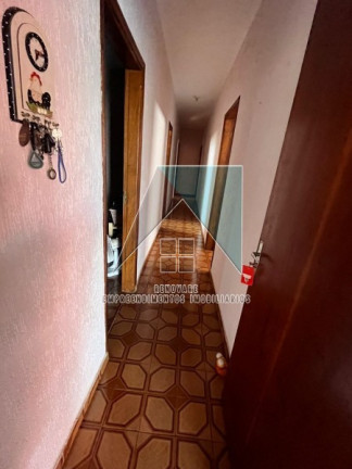 Imagem Casa com 3 Quartos à Venda, 182 m² em Monte Alegre - Ribeirão Preto Imagem Casa com 3 Quartos à Venda, 182 m² em Monte Alegre - Ribeirão Preto
