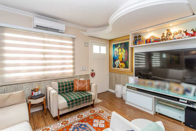 Imagem Casa com 2 Quartos à Venda, em Sarandi - Porto Alegre Imagem Casa com 2 Quartos à Venda, em Sarandi - Porto Alegre