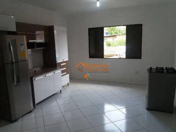 Imagem Casa com 3 Quartos à Venda, 220 m² em Jardim Silvestre - Guarulhos Imagem Casa com 3 Quartos à Venda, 220 m² em Jardim Silvestre - Guarulhos
