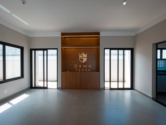 Casa com 3 Quartos à Venda, 559 m² em Itatiba