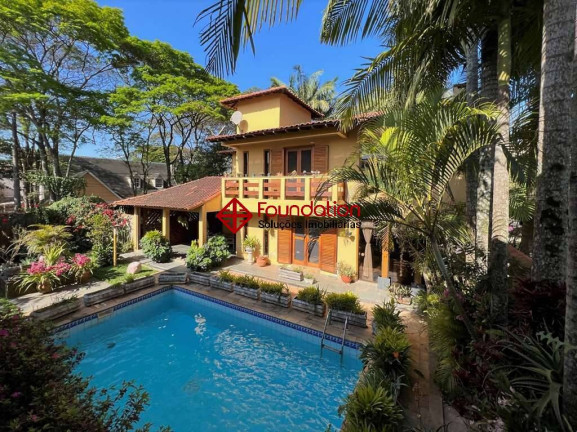 Casa de Condomínio com 4 Quartos à Venda,  em São Paulo Ii - Cotia