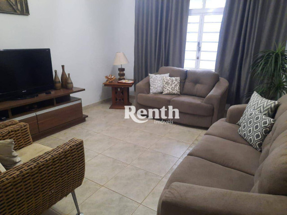 Imagem Casa com 3 Quartos à Venda, 177 m² em Santa Cruz - Rio Claro Imagem Casa com 3 Quartos à Venda, 177 m² em Santa Cruz - Rio Claro