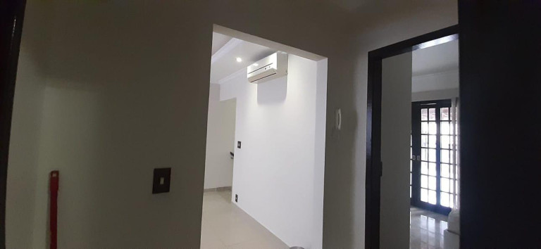 Imagem Casa com 3 Quartos à Venda, 320 m² em Campo Grande - Rio De Janeiro Imagem Casa com 3 Quartos à Venda, 320 m² em Campo Grande - Rio De Janeiro