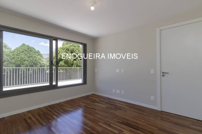 Imagem Sobrado com 4 Quartos à Venda, 370 m² em Alto De Pinheiros - São Paulo Imagem Sobrado com 4 Quartos à Venda, 370 m² em Alto De Pinheiros - São Paulo