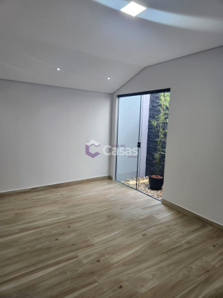 Imagem Casa com 2 Quartos à Venda, 186 m² em Jardim Tarobá - Foz Do Iguacu